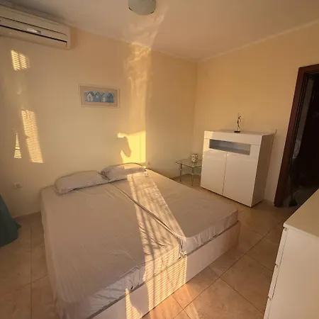 Apollo 4 The Place For Families With Children Апартаменти Несебир
